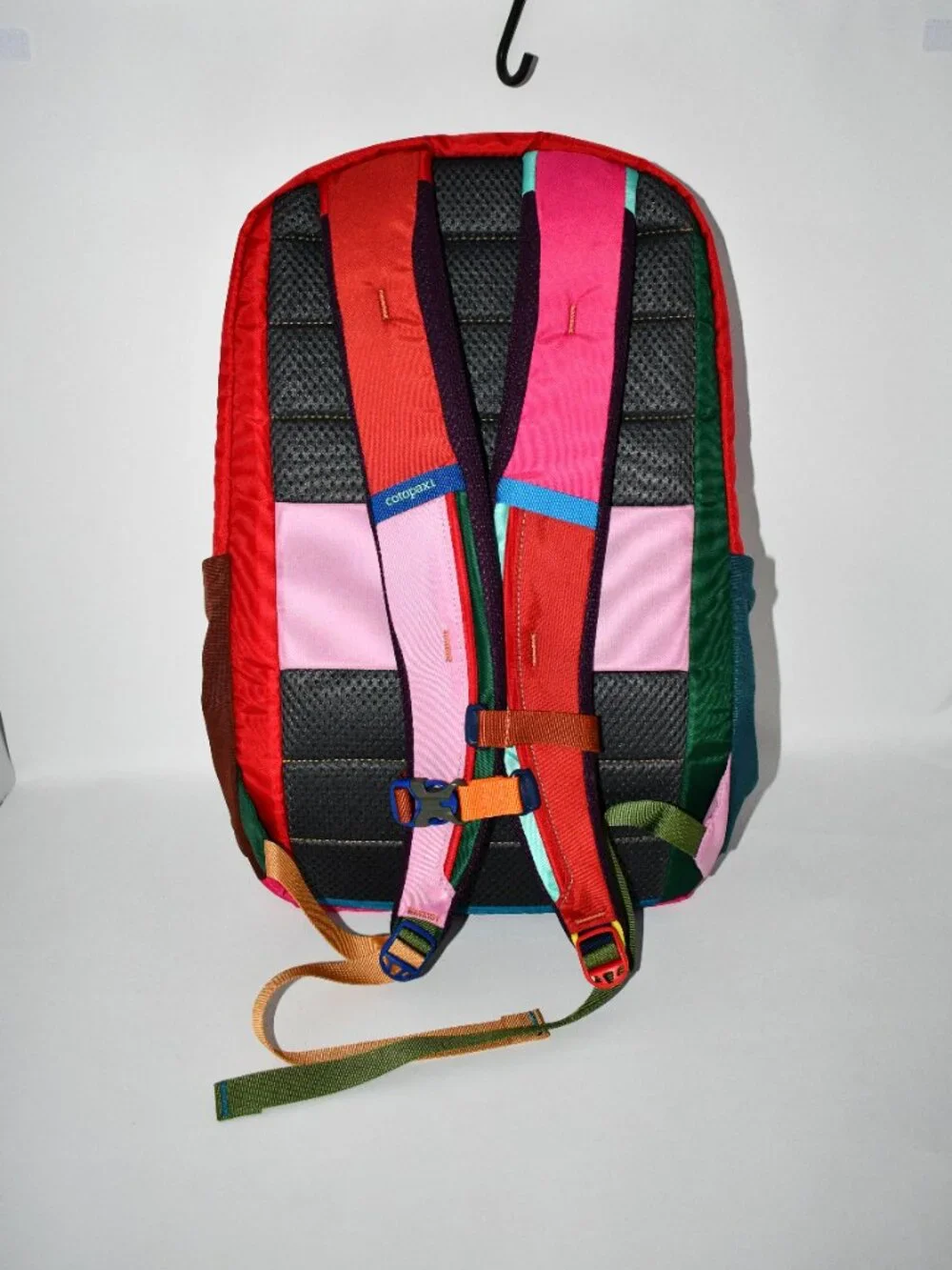 Cotopaxi Allpa 26l Daypack in Del Dia Red Multi  #F25492U1497 NWT